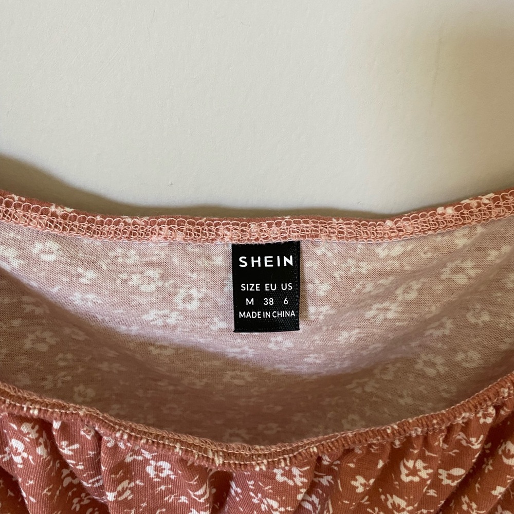 Floral Rust Top - Picture 2 of 3